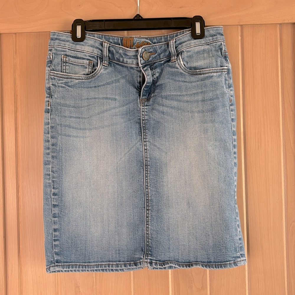 Kut from the Kloth Denim Pencil Skirt